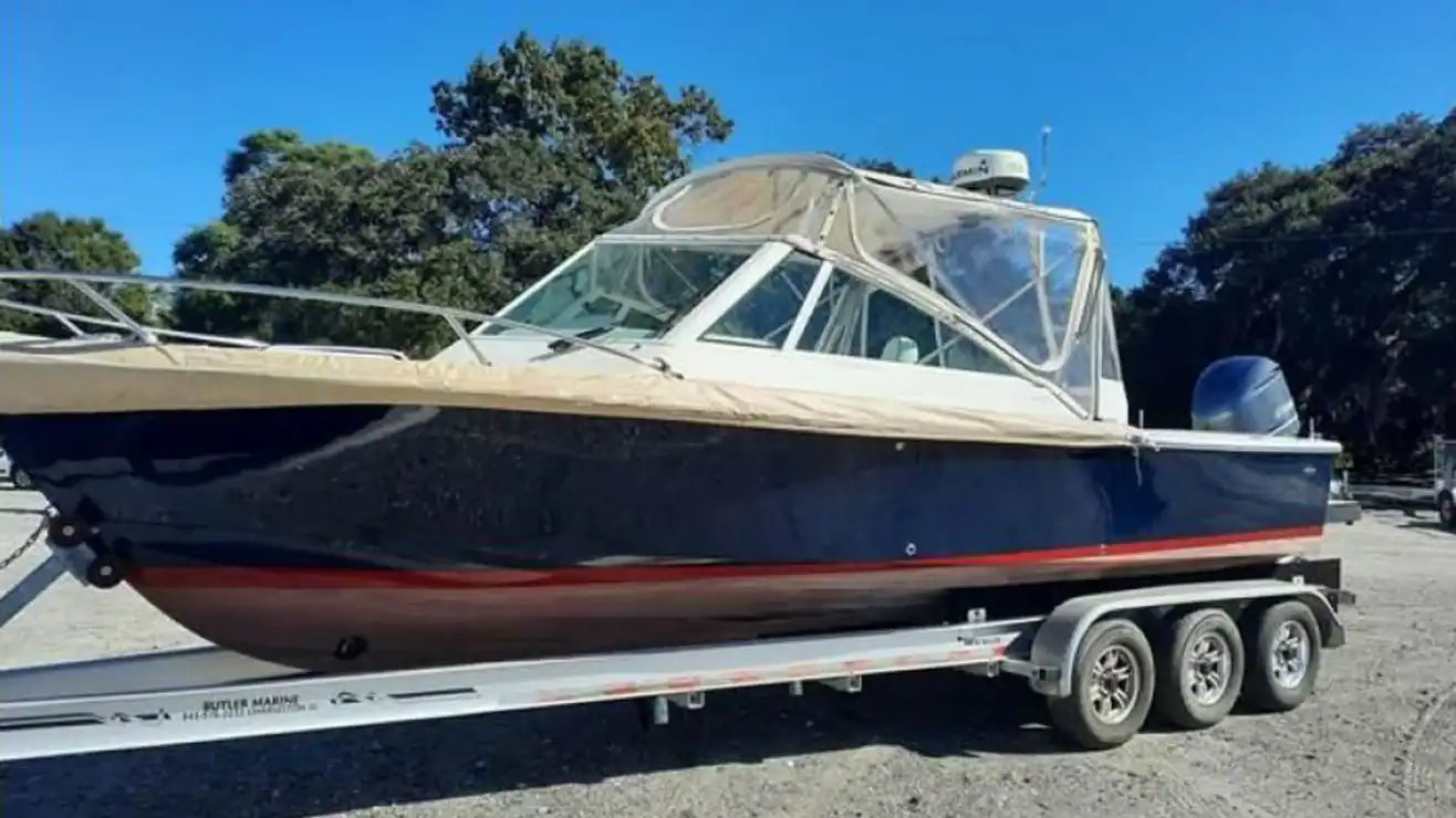 HOOCHIE COOCHIE, 2000 Hunt Harrier 26
