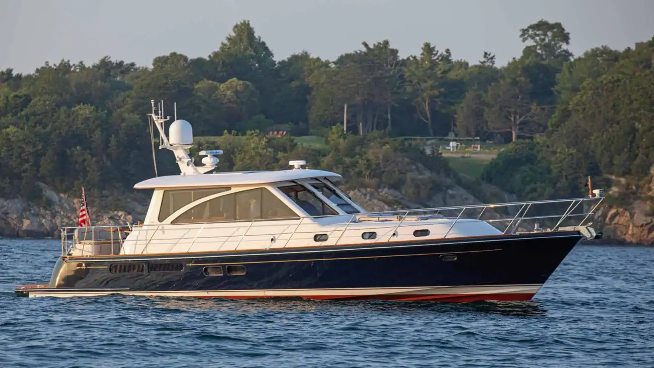 Hunt Yachts 52 Motor Yacht