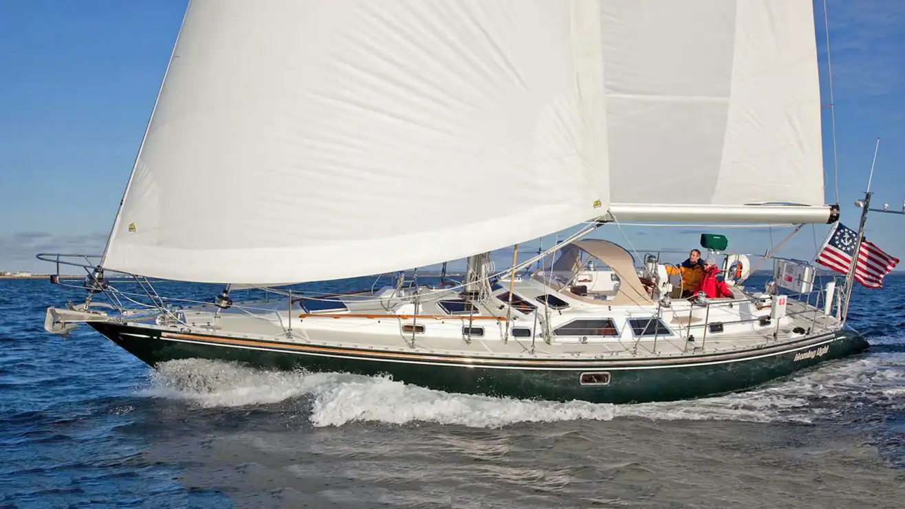 2009 Hylas 49