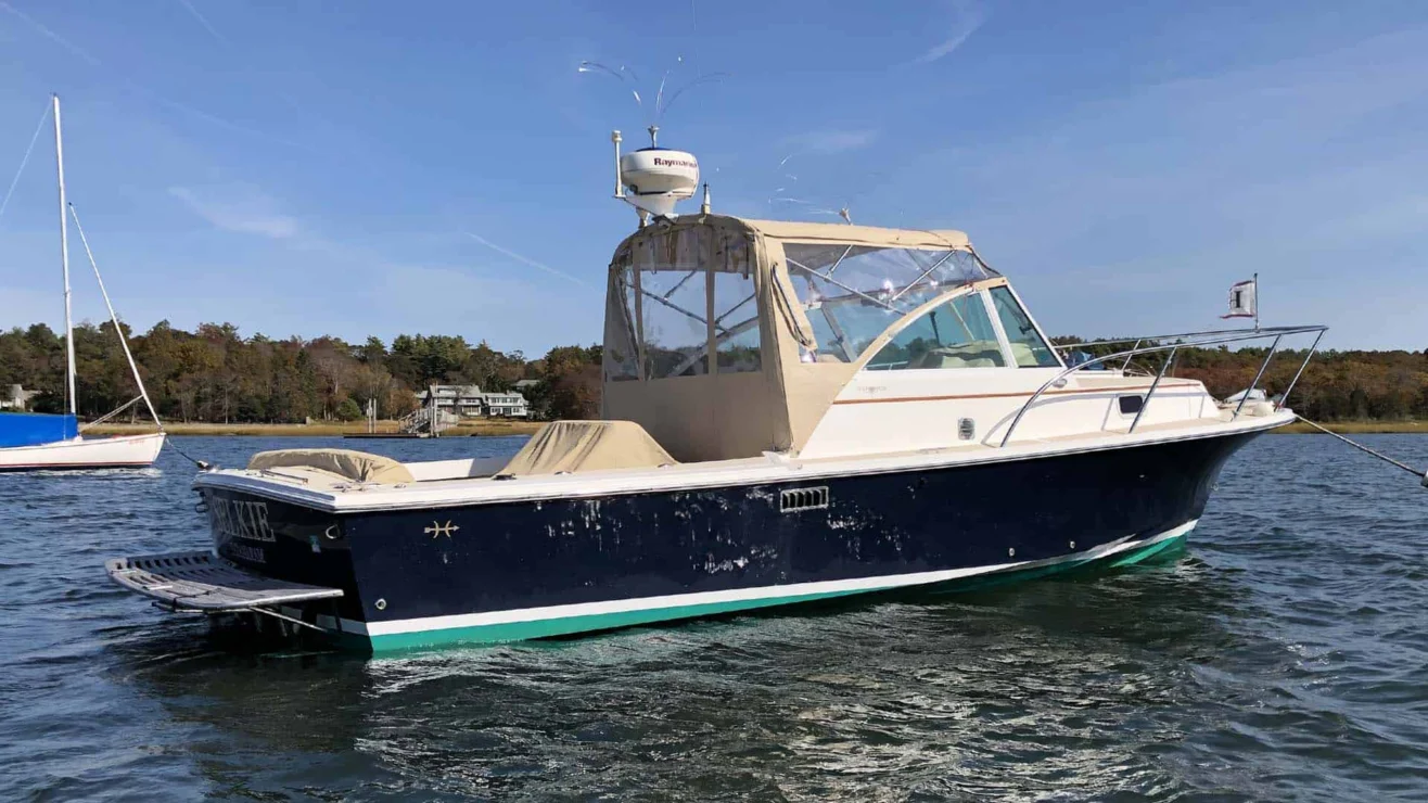 Selkie, 2005 Hunt Yachts Surfhunter 25