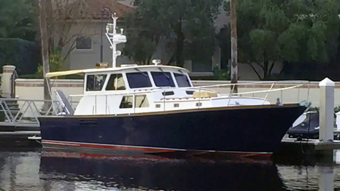 Hunt/Falmouth Marine 44