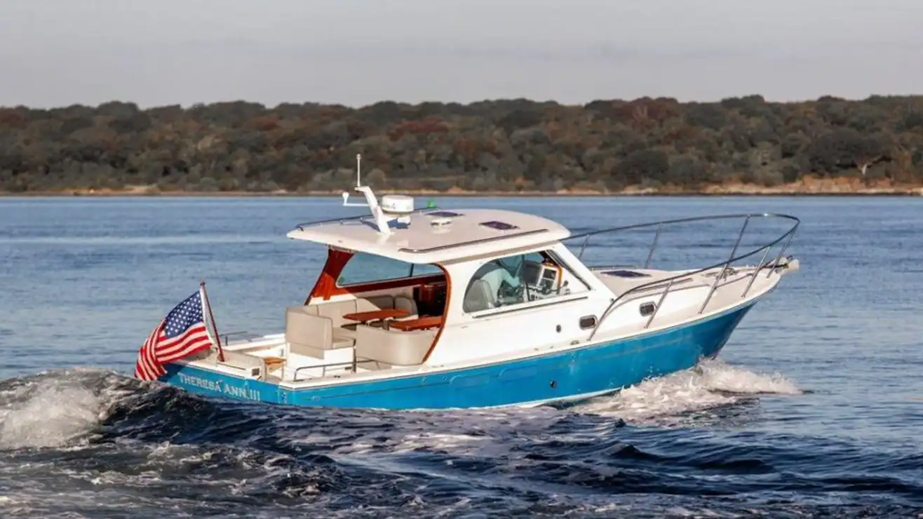 THERESA ANNE III, 2012 Hunt Yachts Harrier 36