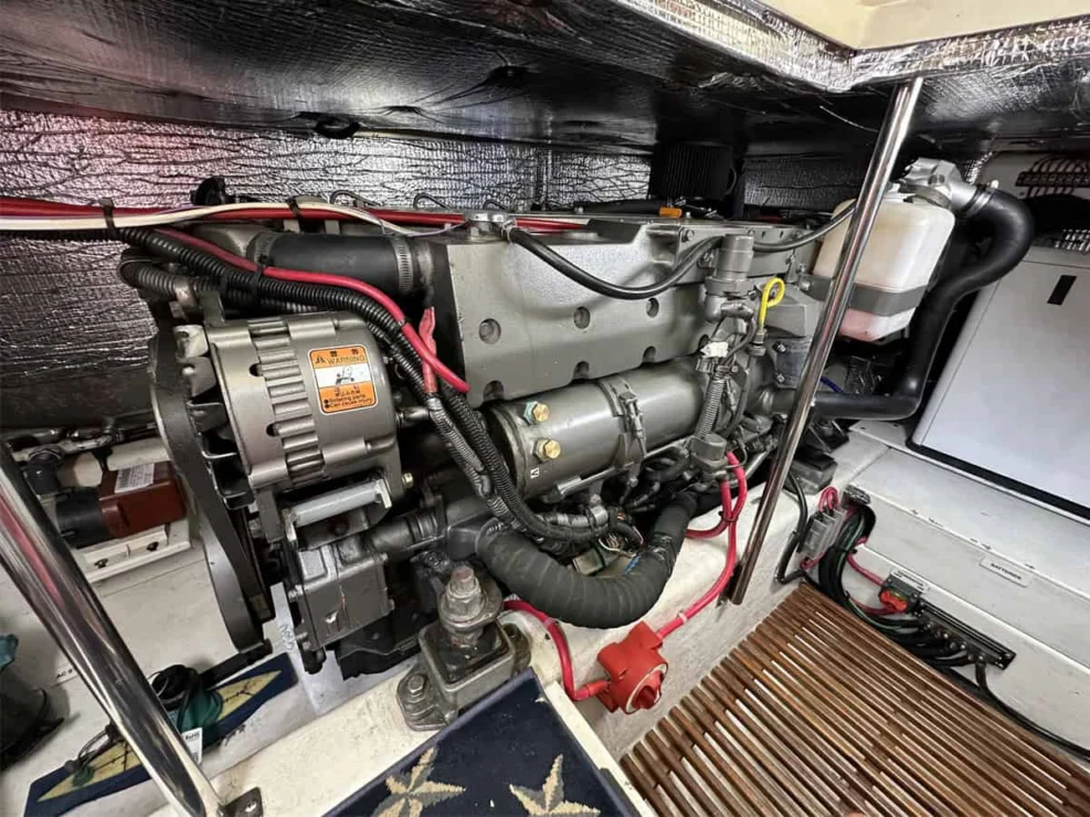 Image of REPETE, 2004 Bruckmann Bluestar 37's starboard engine.