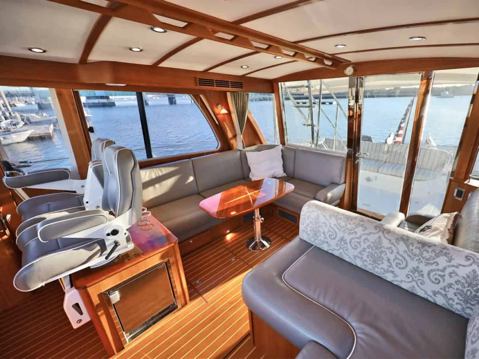2018 Sabre 48 Flybridge Defy Gravity, salon looking aft to starboard.