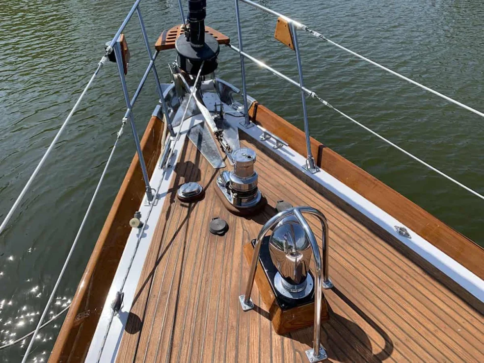 1987 Little Harbor 53 Foredeck.