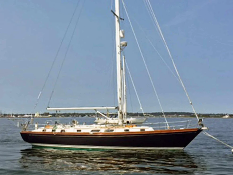 Bristol 47.7 North Star forward starboard quarter view.