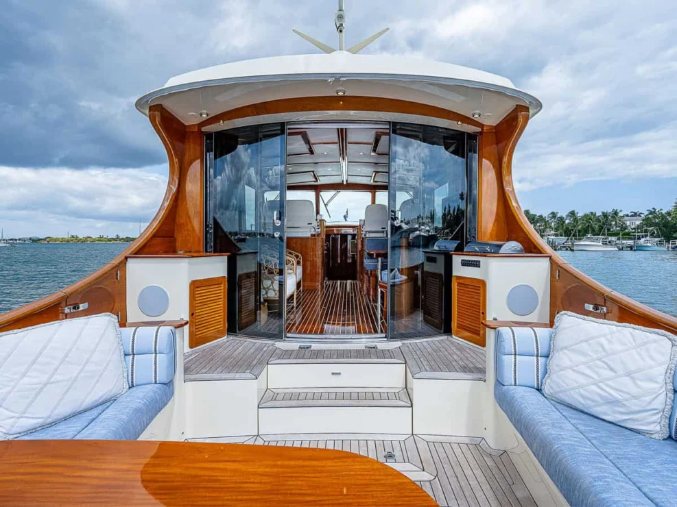 Wellington Yacht Partners – 2018 Hinckley Talaria 55 MKII for sale – Cockpit looking to salon