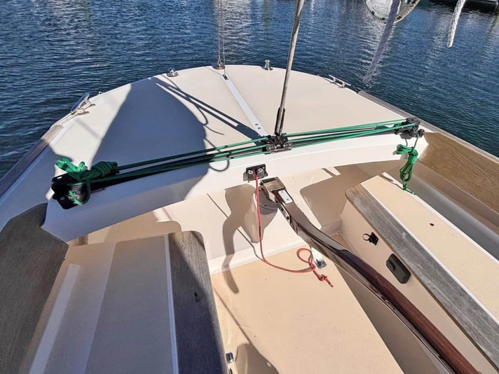 2016 Alerion Express 28, "Mavis", aft detail.