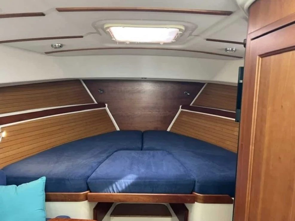 2008 Back Cove 33 "Better Together" cabin v-berth.