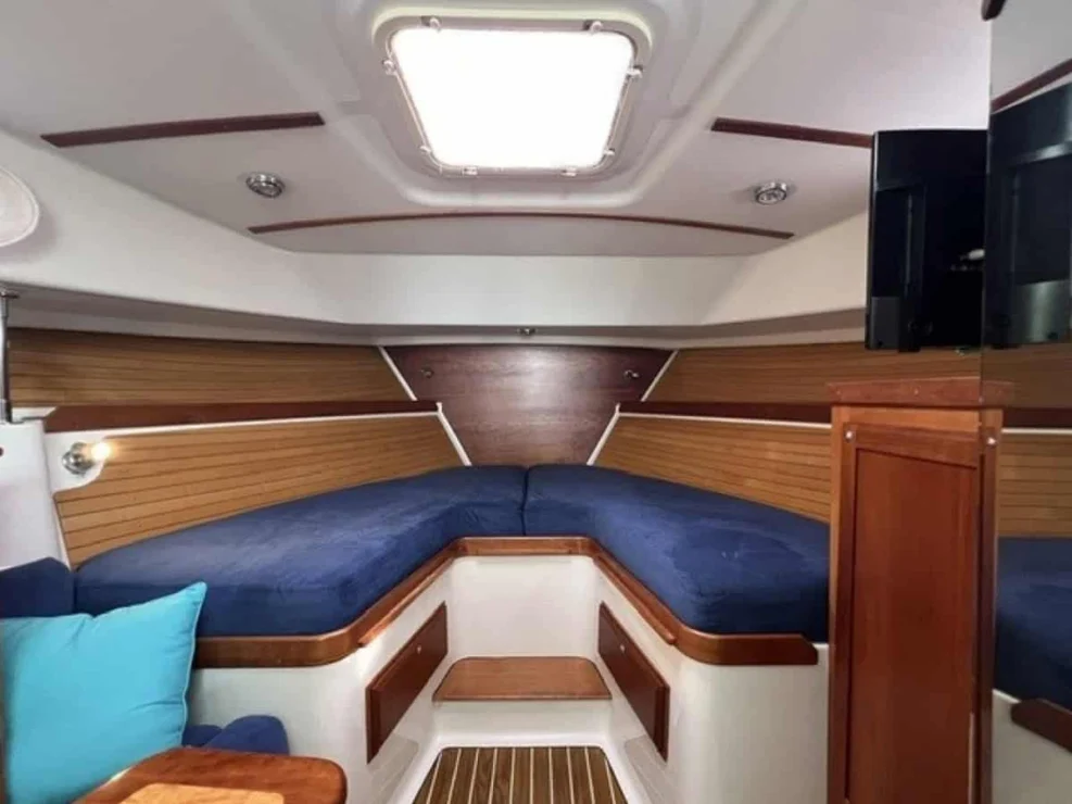 2008 Back Cove 33 "Better Together" v-berth without filler.