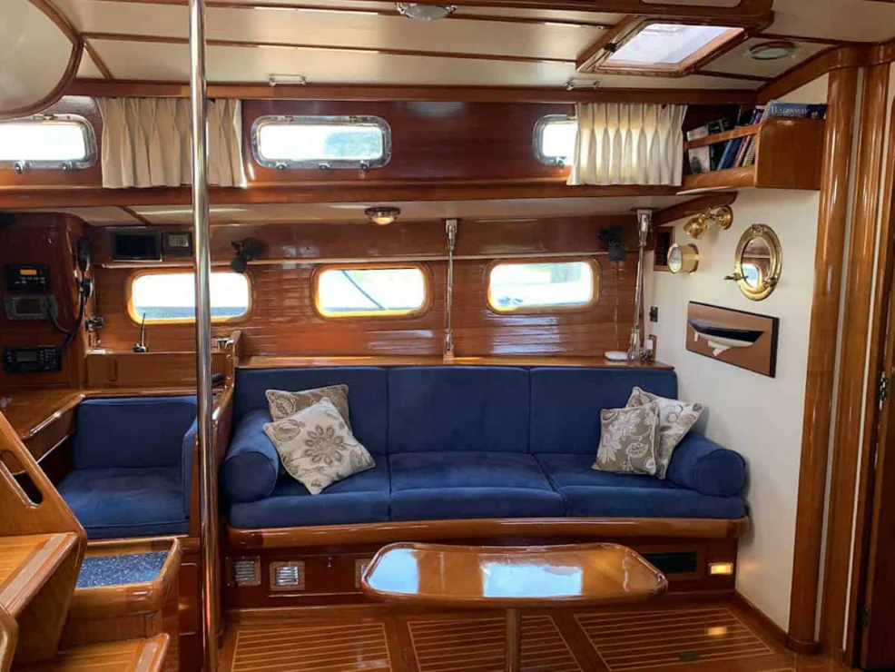 1987 Little Harbor 53 main salon port side.