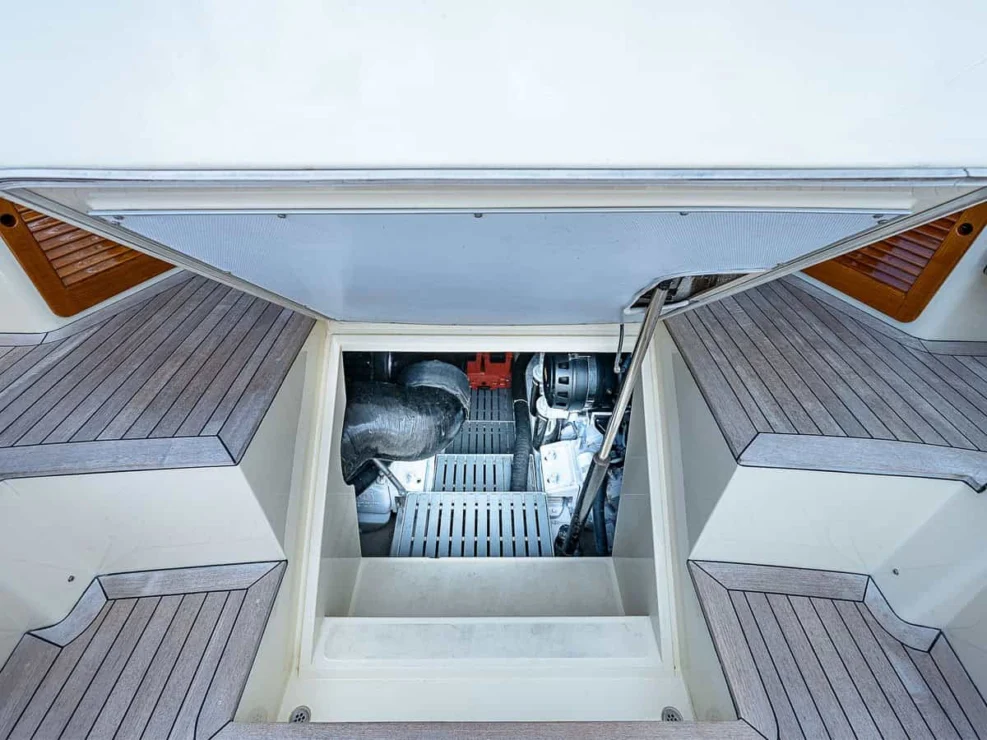 Wellington Yacht Partners – 2018 Hinckley Talaria 55 MKII for sale – Engine room access.