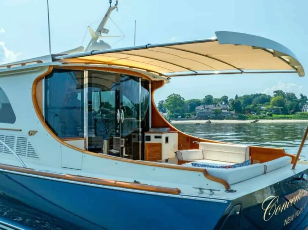 2012 Hinckley Talaria 48 "Concerto In Sea" retractable awning.