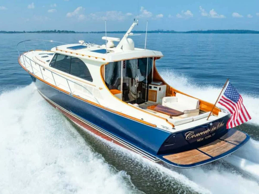 2012 Hinckley Talaria 48 "Concerto In Sea" swim platform.