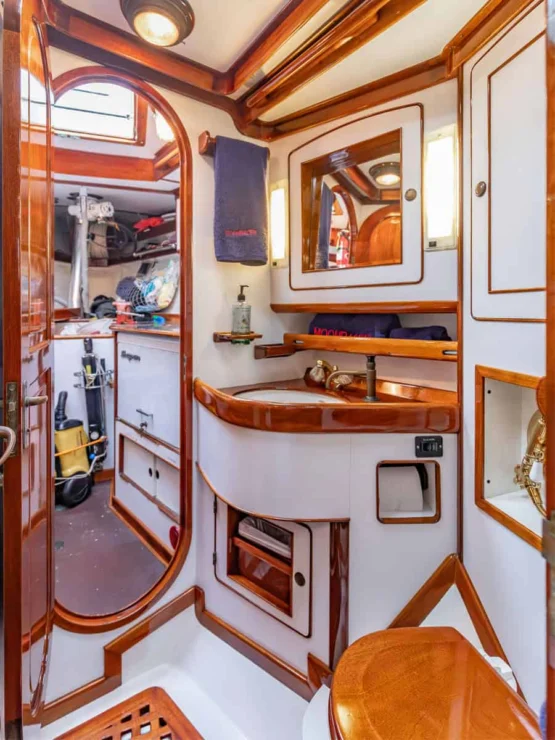 Little Harbor 60 Moonracer starboard guest head.