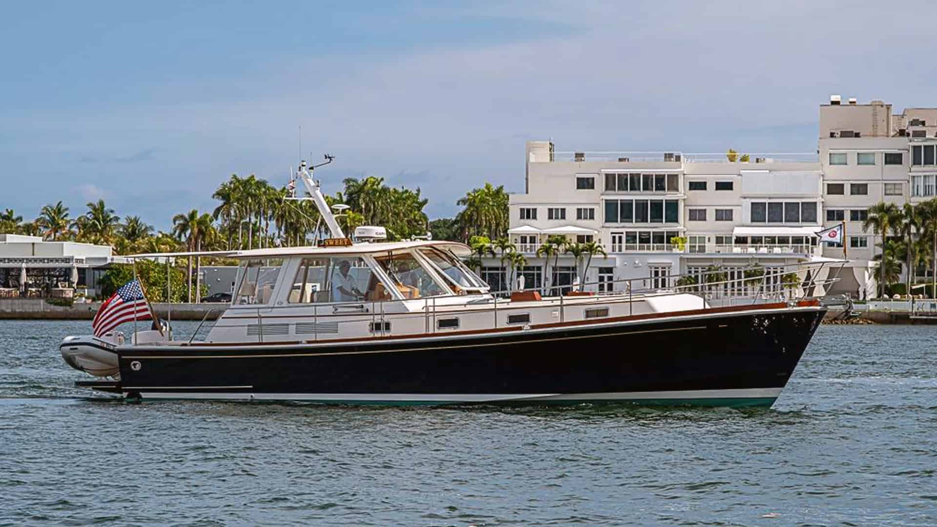 2001 Grand Banks Eastbay 46 Sweet starboard side profile on water.