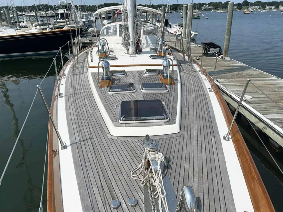 1994 Little Harbor 60 for sale - foredeck looking aft to mast.