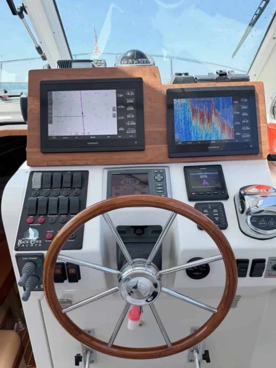 2010 Back Cove 33, dashboard detail.