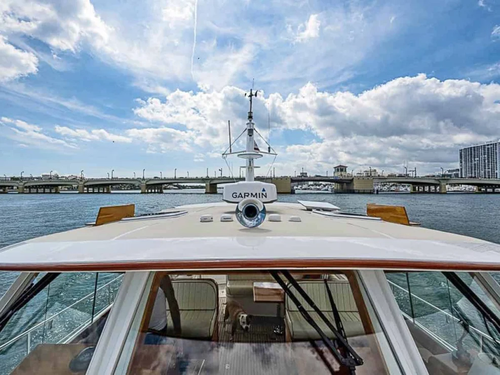2001 Grand Banks Eastbay 46 Sweet Garmin radar on coach roof.