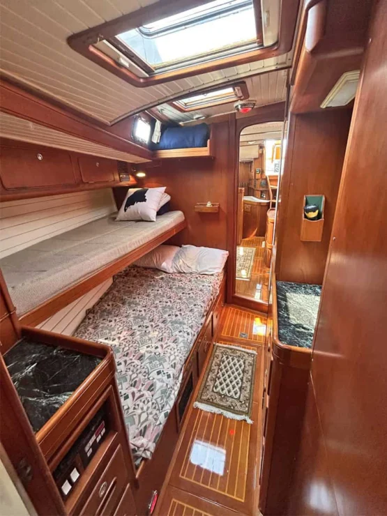 1994 Little Harbor 60 for sale - Starboard guest cabin looking aft.