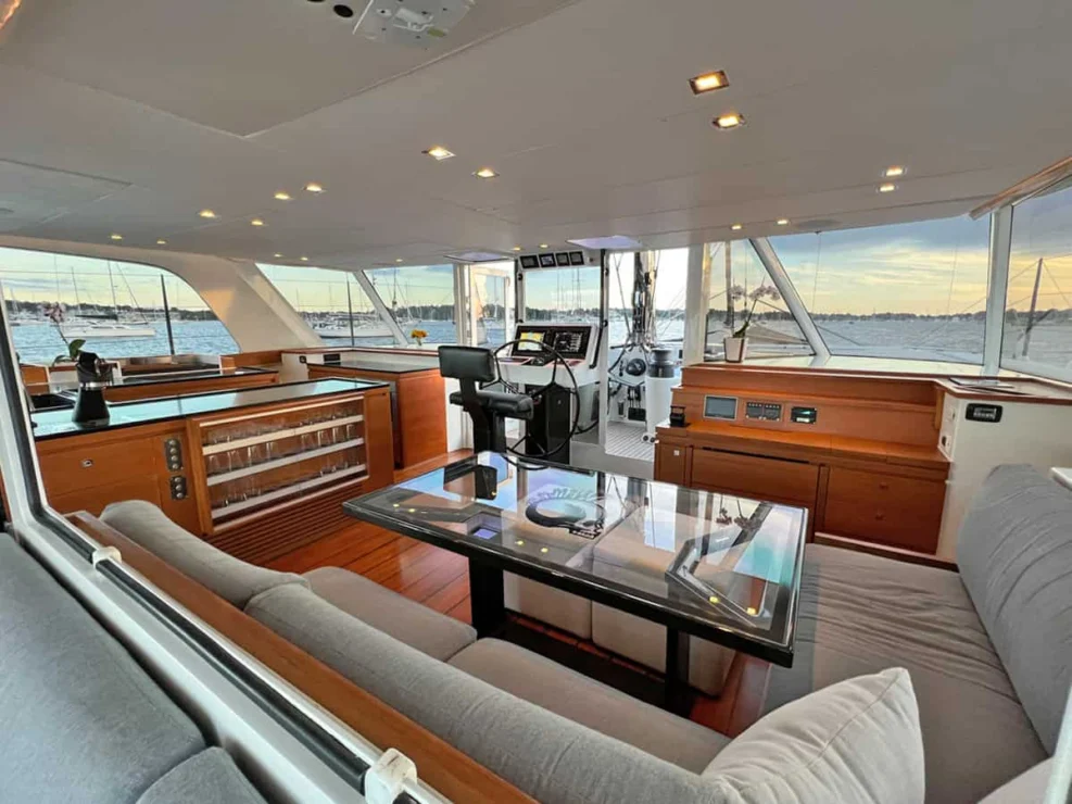 2014 Gunboat 60 for sale - main salon.
