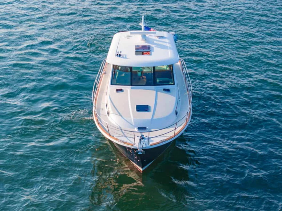 Sabre 45, Salt Therapy, view of bow from above.