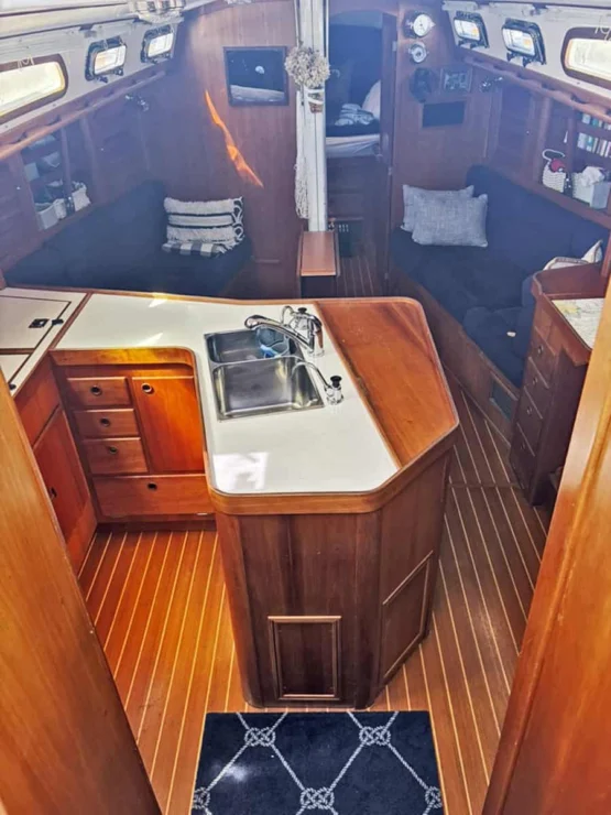 2002 Sabre 402, interior from companionway.