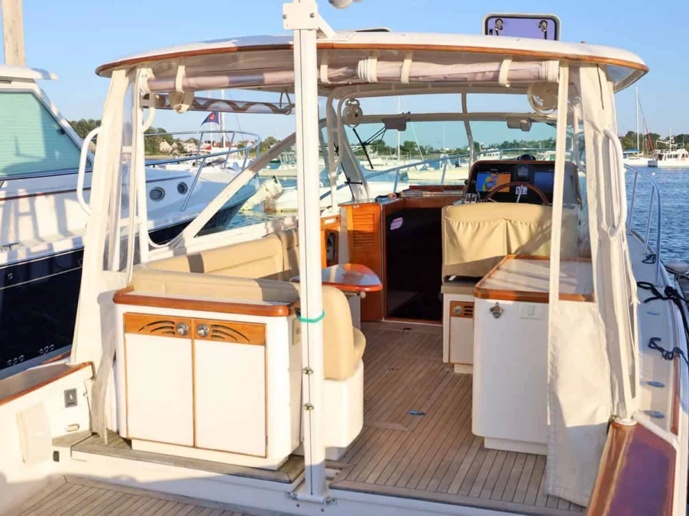 2003 Hunt Yachts Harrier 36, cockpit view into bridgedeck.