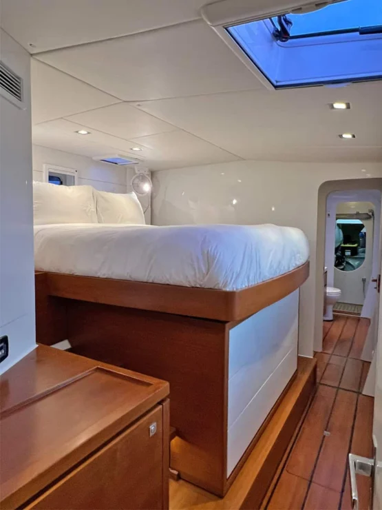 2014 Gunboat 60 for sale - owner's berth.