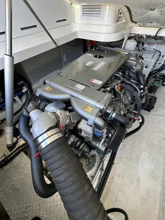 2016 Back Cove 30, impressive Yanmar V-8 engine.