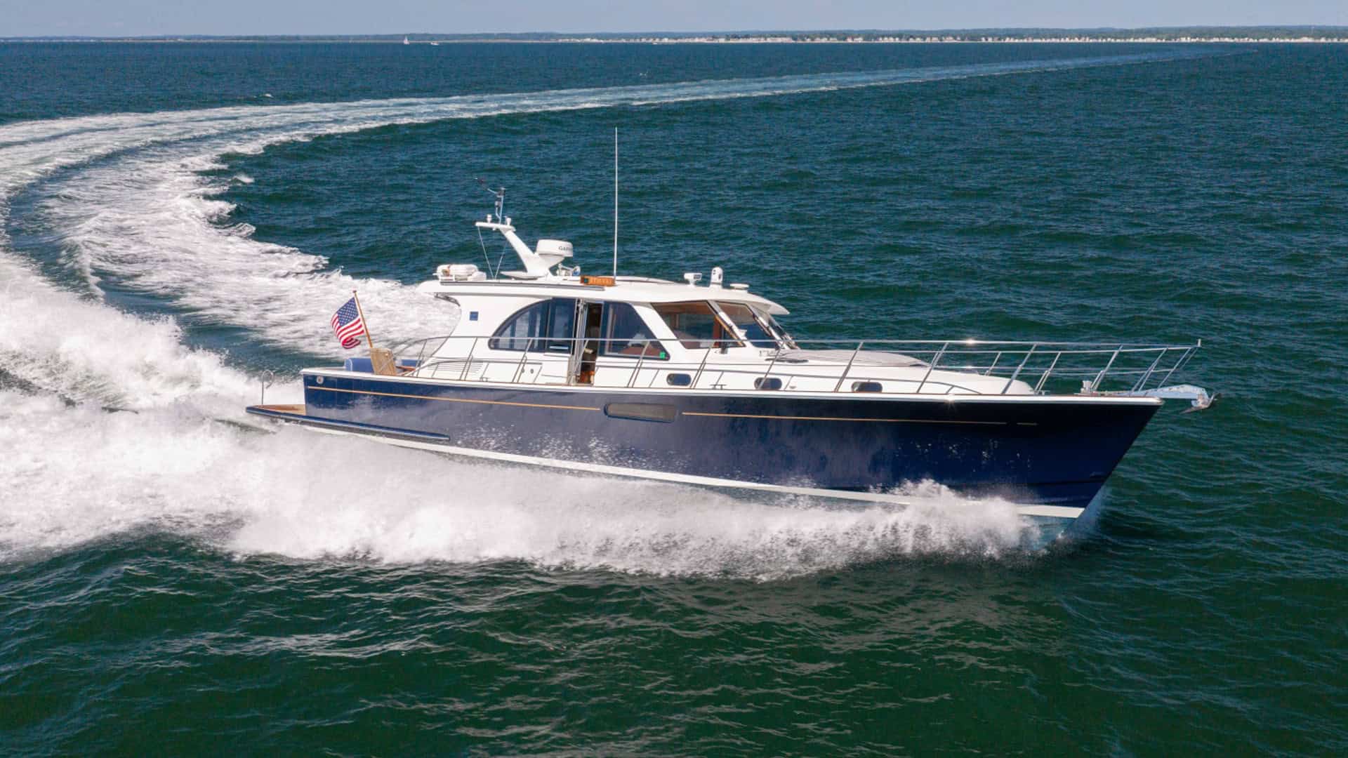 Grand Banks Eastbay 50, profile turning on the water.
