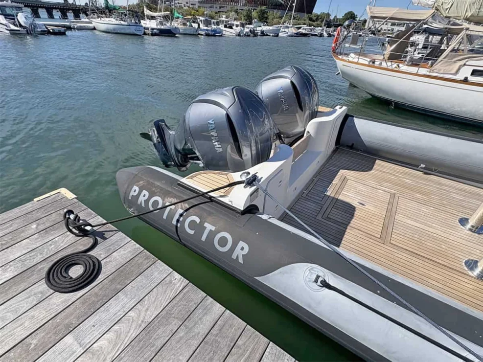 2011 Protector Tauranga 41 starboard sponson and outboard engines.