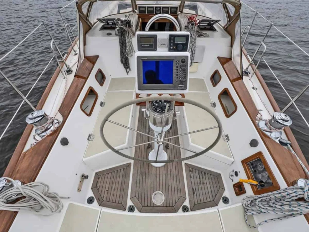 1983 Morris Ocean Series 44 aerial view of helm.