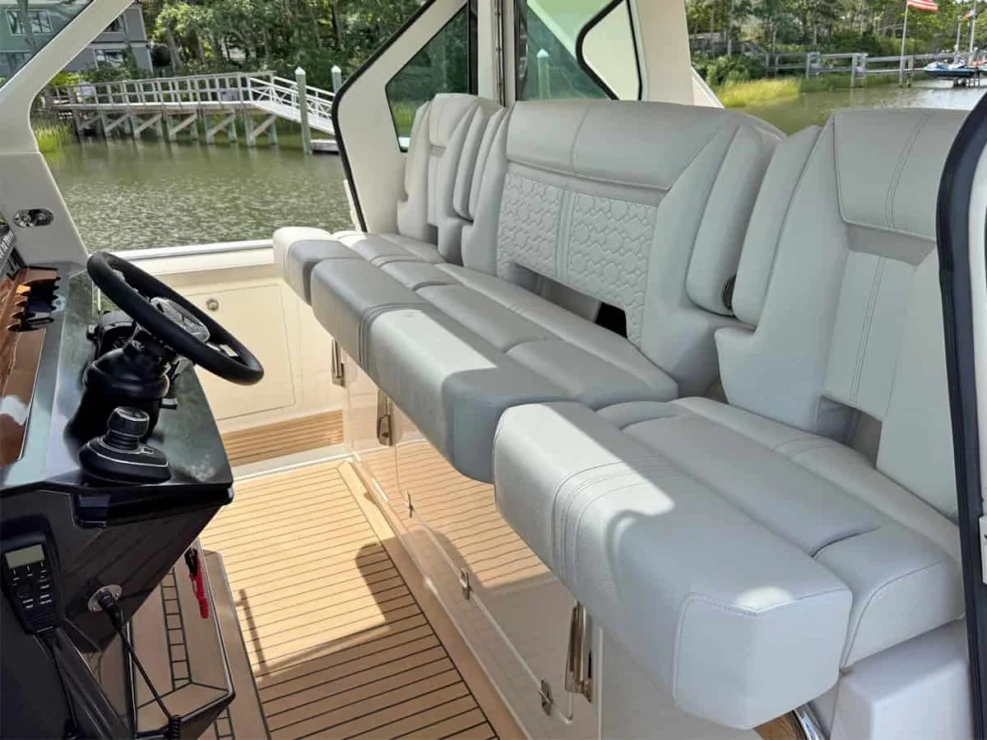 2022 Tiara 48LS, helm seating.
