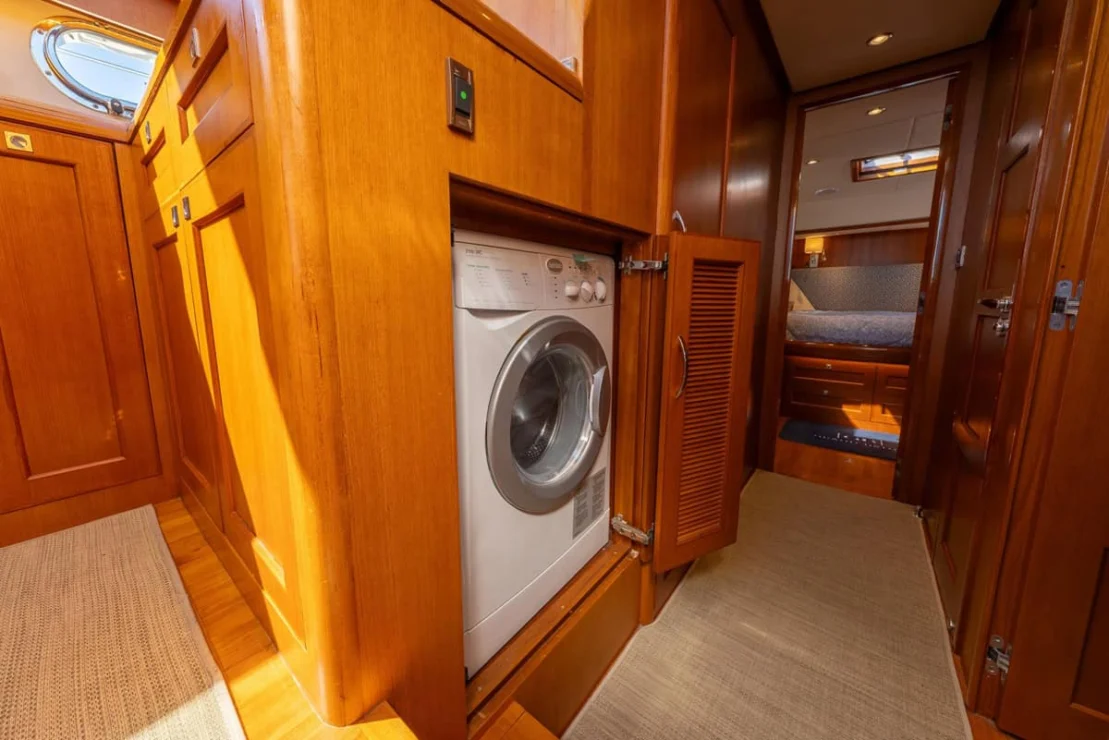 Grand Banks Eastbay 50, washer and dryer.