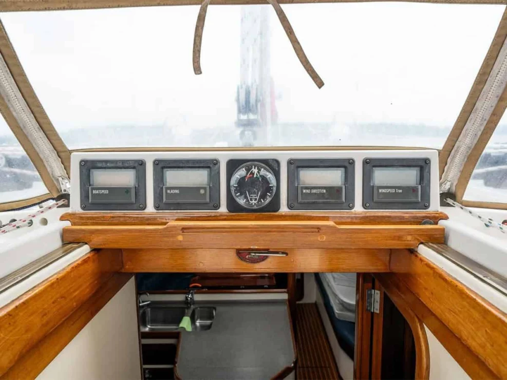1983 Morris Ocean Series 44 instruments over companionway.