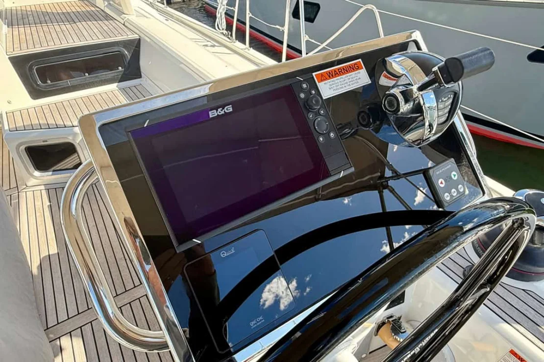 Beneteau Oceanis 51, helm and instruments.