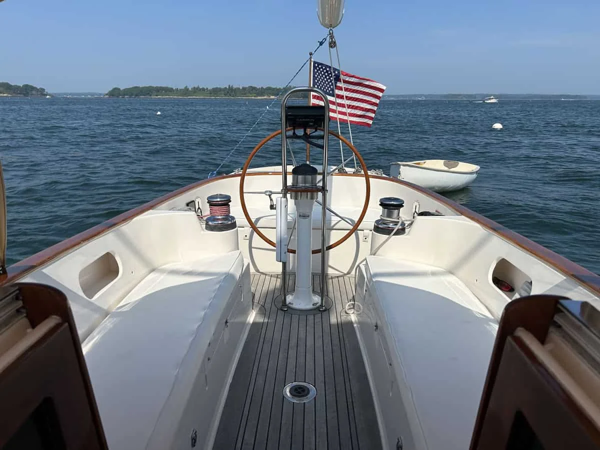 Alerion 33, view of cockpit looking aft.