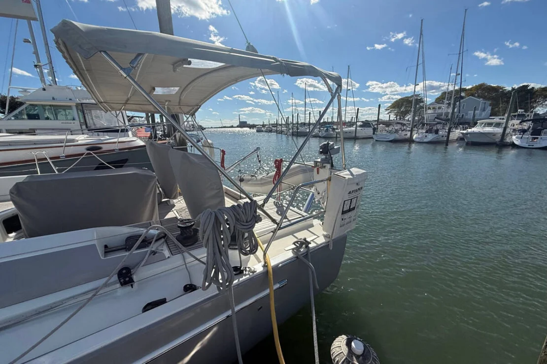 Beneteau Oceanis 51, looking aft and bimini.