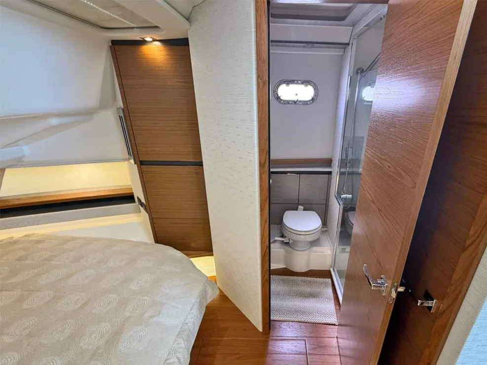 2022 Tiara 48LS, ensuite head.
