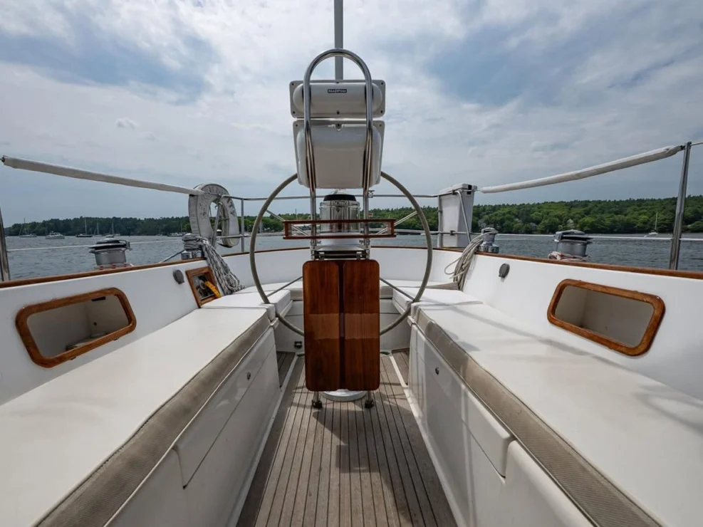 1983 Morris Ocean Series 44 cockpit looking aft.