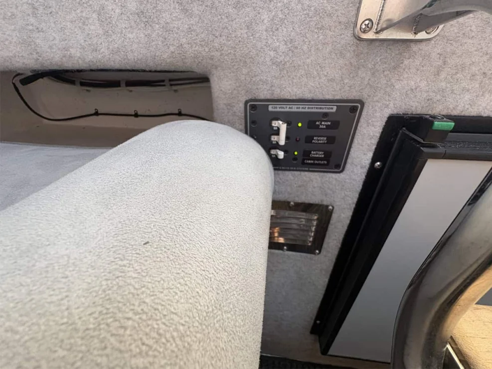 2011 Protector Tauranga 41 battery switches.