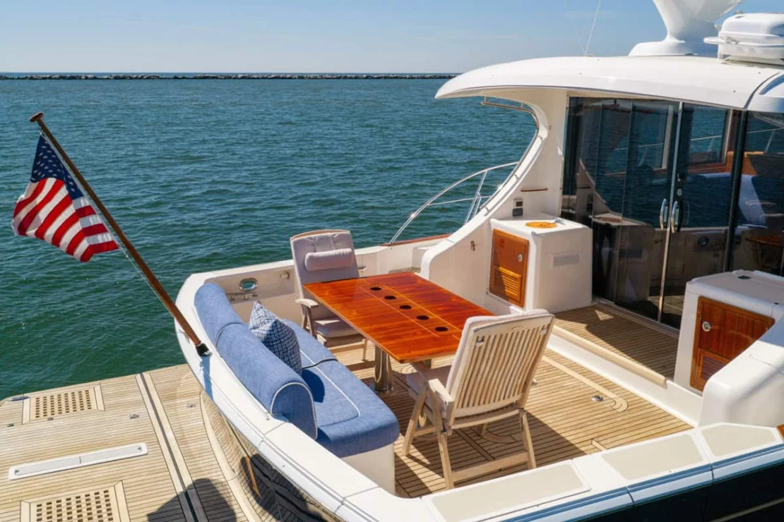 Grand Banks Eastbay 50, cockpit settee.