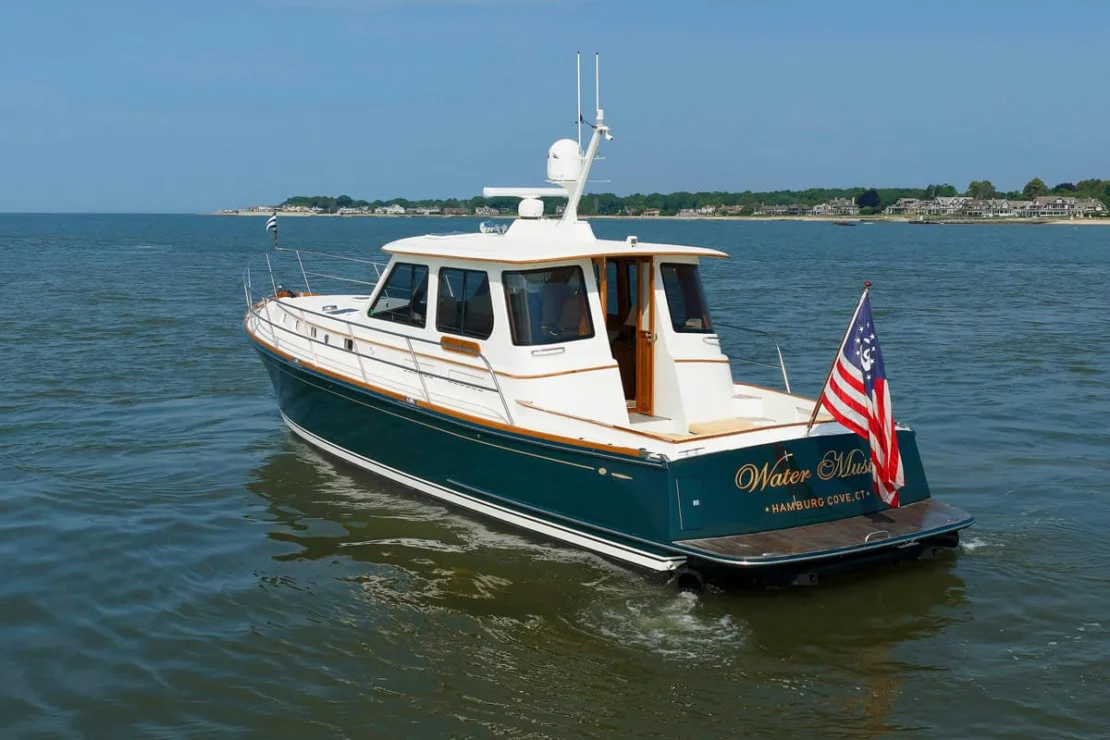 2008 Aden 52 Salon Express, aft port quarter.